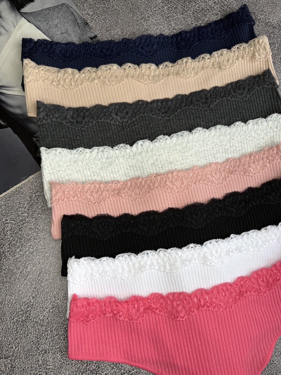 photo_2025-12-12_19-12-54